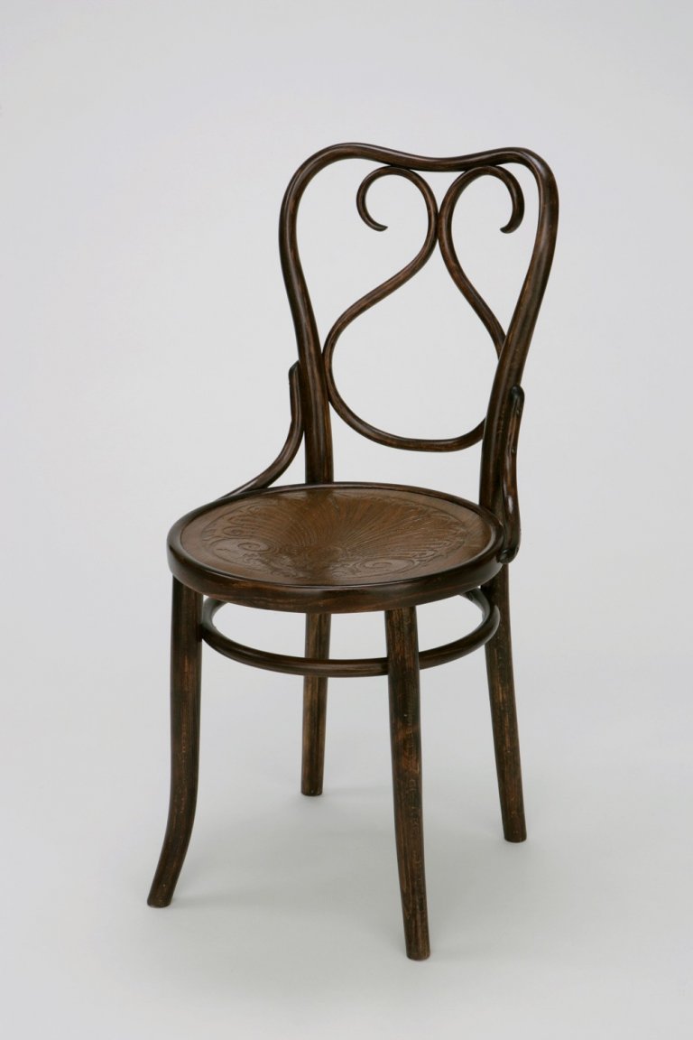 Chair No. 548 around 1900 / Gebrüder Thonet. Serial model of chair with catalogue number 548 from later production of the firm Gebrüder Thonet: Lumír Čuřík Chair No. 548 around 1900 / Gebrüder Thonet. Serial model of chair with catalogue number 548 from later production of the firm Gebrüder Thonet: Lumír Čuřík