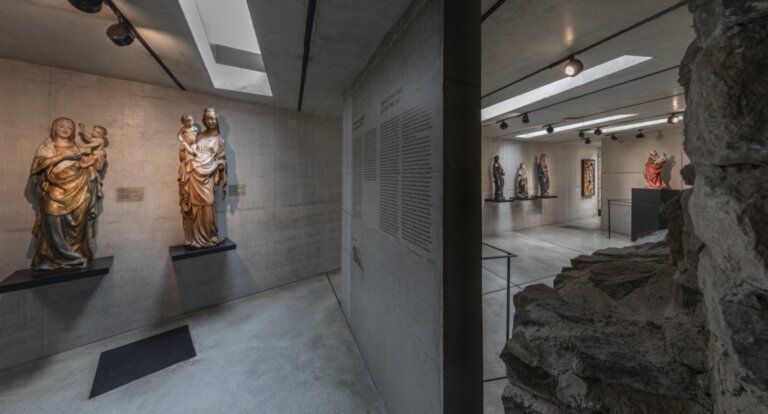 View of the Gothic Madonnas in the exhibition View of the Gothic Madonnas in the exhibition