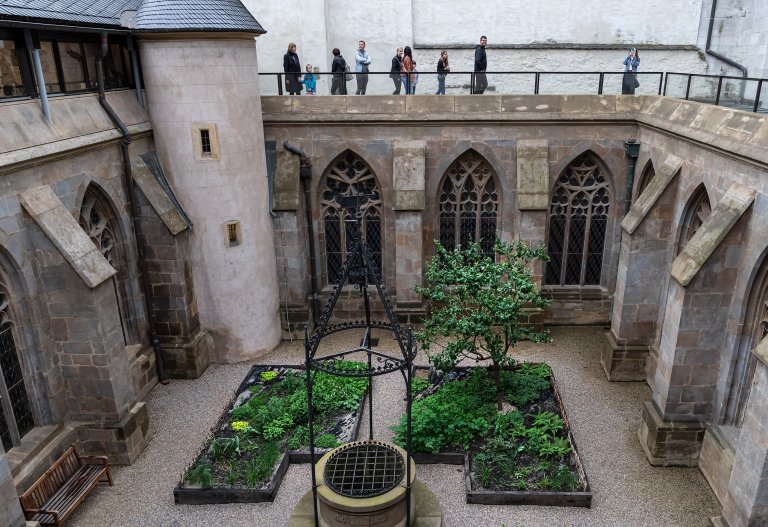 Pohled na Rajský dvůr ve Zdíkově paláci. Foto: MUO – Markéta Lehečková