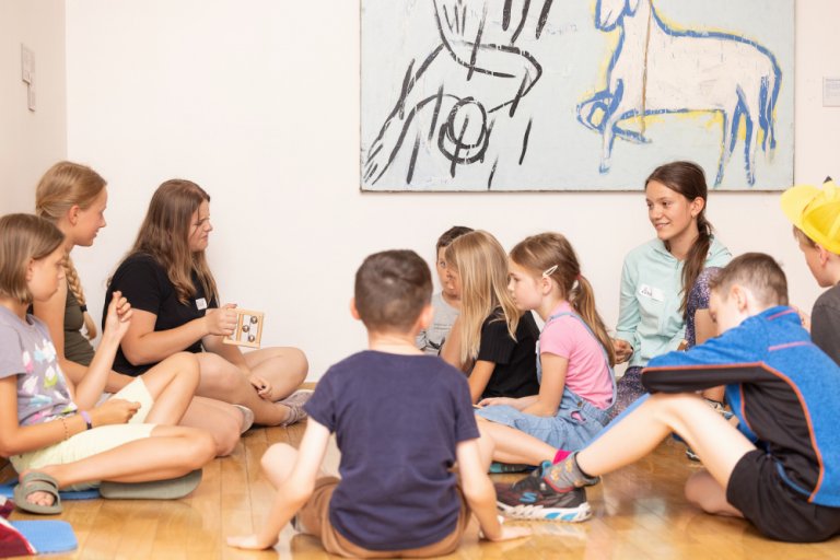 Příměstský tábor MUO Příměstský tábor MUO. Ve stálé expozici Století relativity.