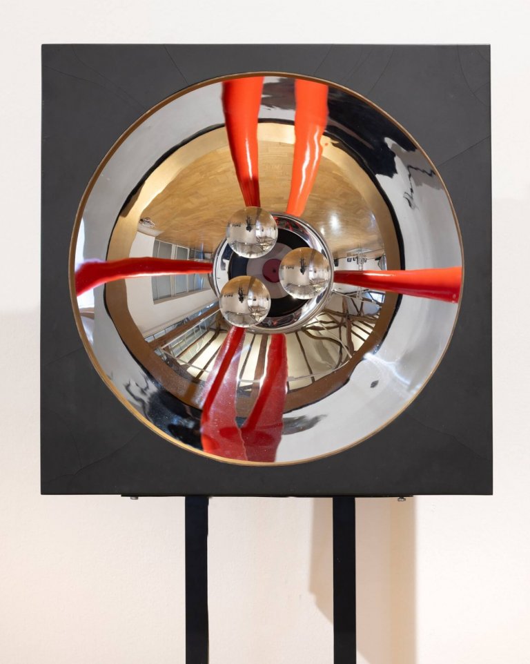 Milan Dobeš, Pohyb světla v prostoru IV, 1968. Svetlik Art Foundation Milan Dobeš, Pohyb světla v prostoru IV, 1968