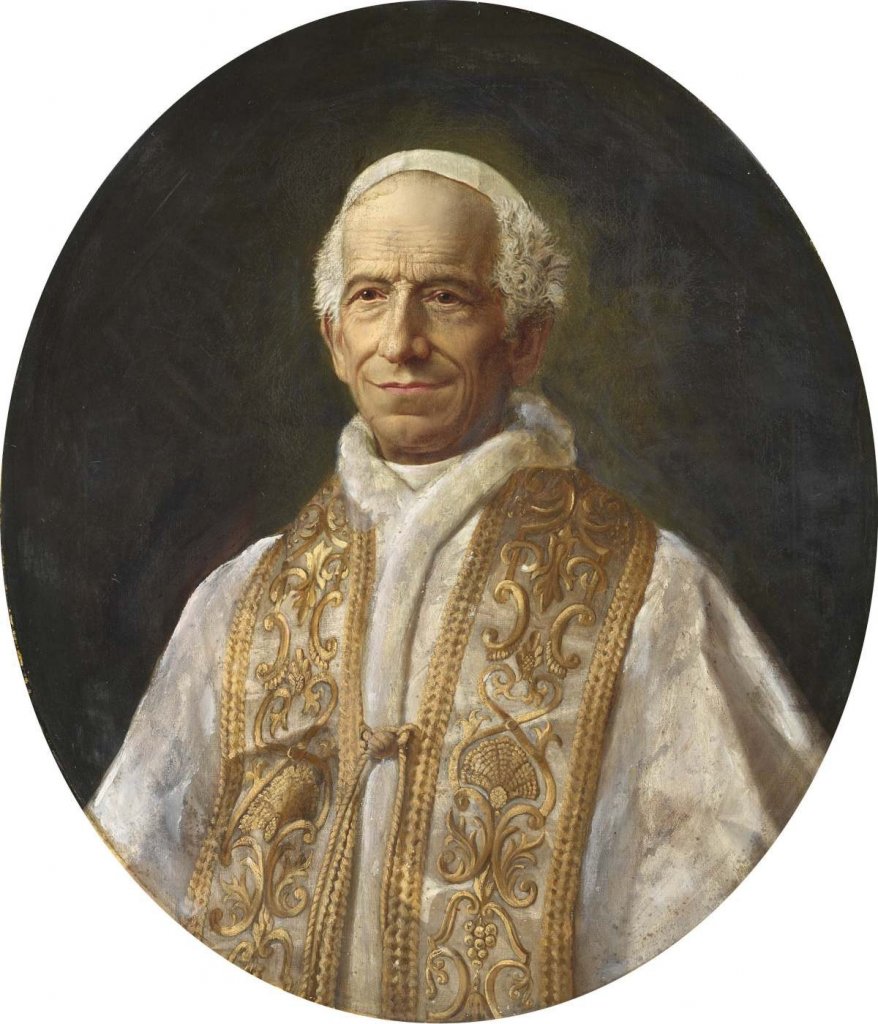 Karel Javůrek, Portrét papeže Lva XIII., 1882, olej, plátno, ovál; 80 × 70 cm. Značeno a datováno na zadní straně plátna: Kar. Javůrek pinxit / Prague 1882. //.Na zadní straně rámu papírový štítek: Vergolder & Goldst… / JOH. HAF… / IN PRAG //.Arcibiskupství olomoucké