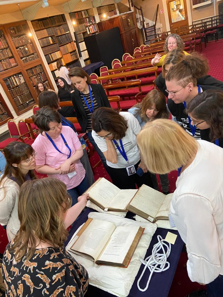 Odborný kurz CONUL Erasmus Library Staff Mobility Week propojil pracovníky irských národních, univerzitních a odborných knihoven s účastníky z dalších evropských zemí.
